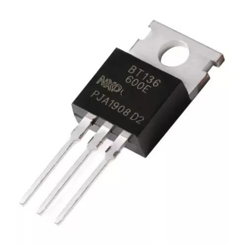 TRIAC BT136 para control de potencia en proyectos electrónicos